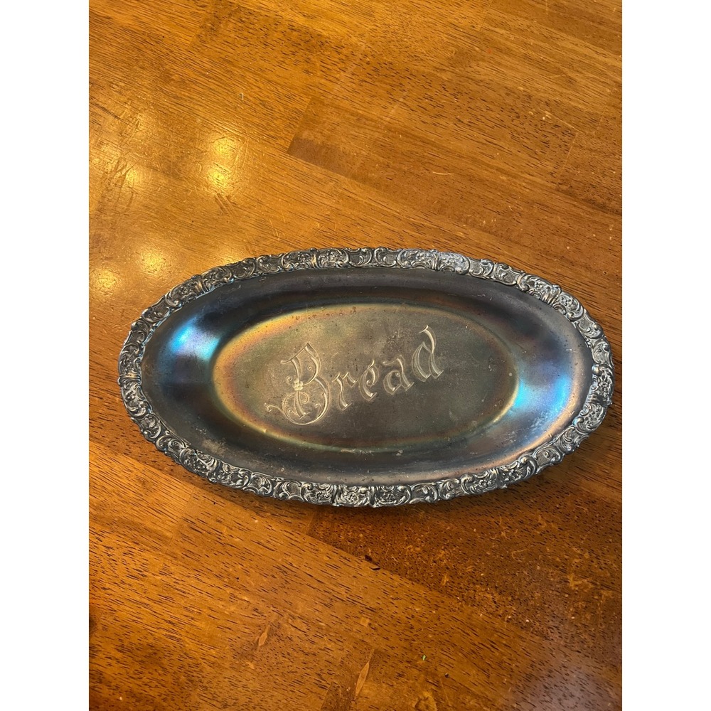 Homan Silver Plate Co Antique Quadruple Plate Bread Tray 8791 Ornate Patina